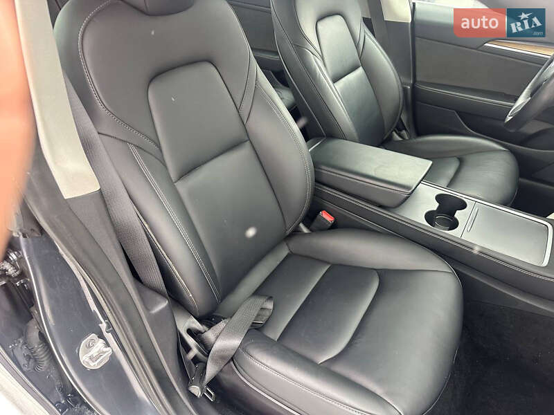 Седан Tesla Model 3 2022 в Луцке фото 21 Седан Tesla Model 3 2022 в Луцке