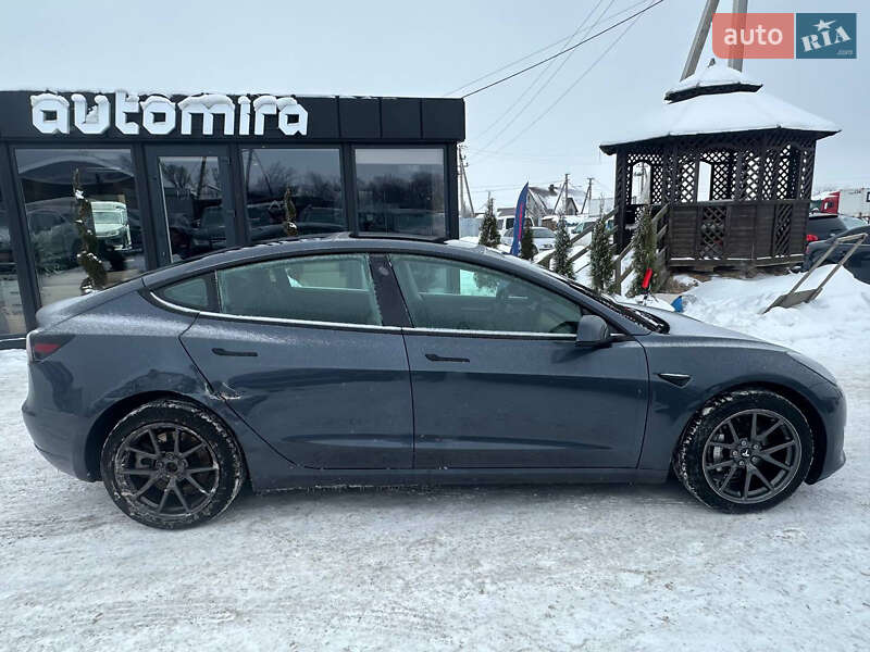 Седан Tesla Model 3 2022 в Луцке фото 25 Седан Tesla Model 3 2022 в Луцке