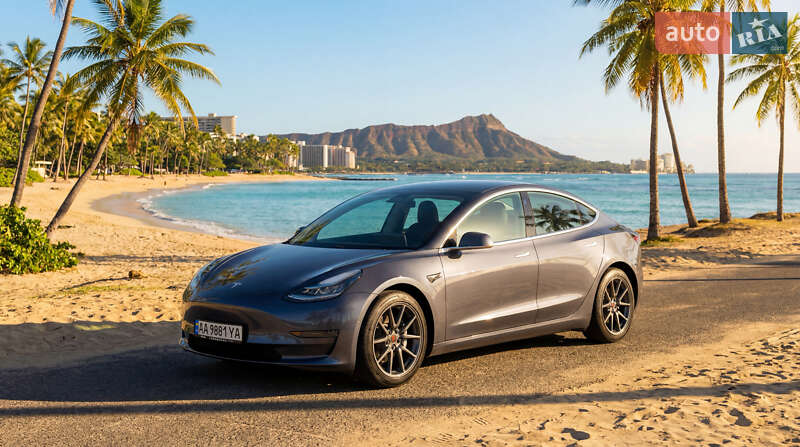 Tesla Model 3 2019 Tesla Model 3 2019