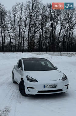 Седан Tesla Model 3 2020 в Луцьку