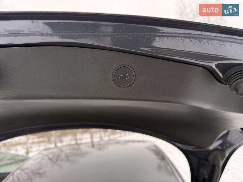 Седан Tesla Model 3 2022 в Кременчуці фото 22 Седан Tesla Model 3 2022 в Кременчуці