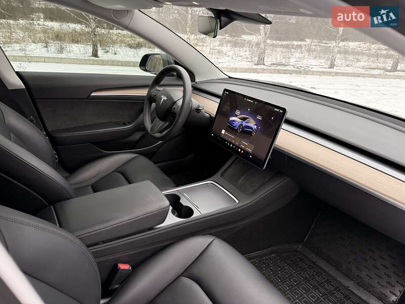 Седан Tesla Model 3 2022 в Кременчуці фото 38 Седан Tesla Model 3 2022 в Кременчуці