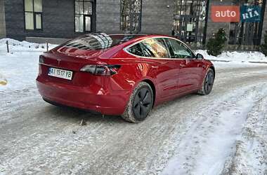 Седан Tesla Model 3 2018 в Киеве