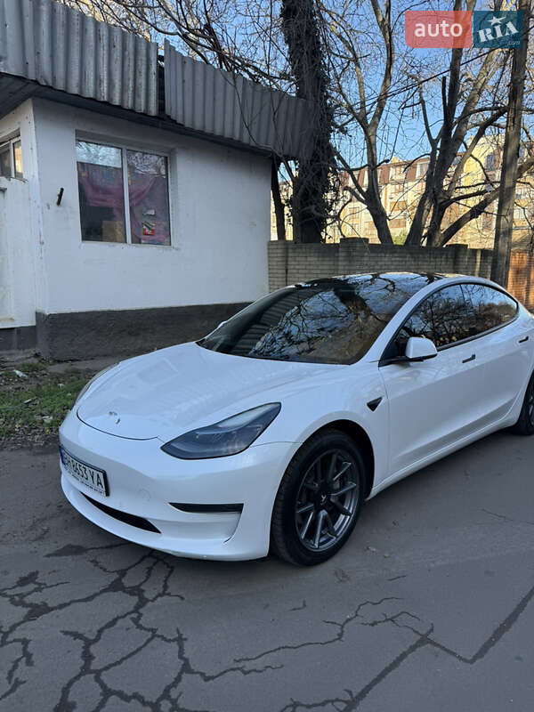 Седан Tesla Model 3 2021 в Одесі фото 8 Седан Tesla Model 3 2021 в Одесі