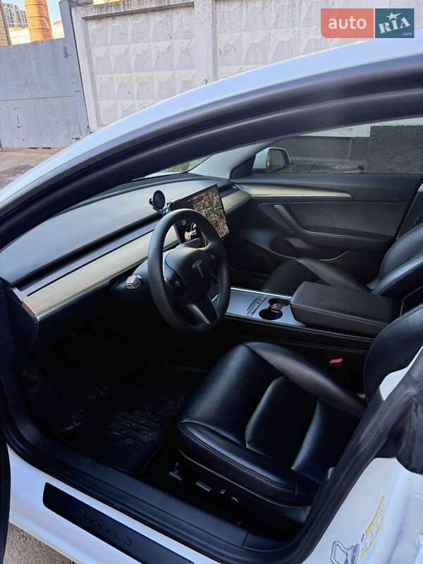 Седан Tesla Model 3 2021 в Одесі фото 9 Седан Tesla Model 3 2021 в Одесі