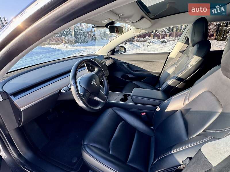 Седан Tesla Model 3 2019 в Киеве фото 25 Седан Tesla Model 3 2019 в Киеве