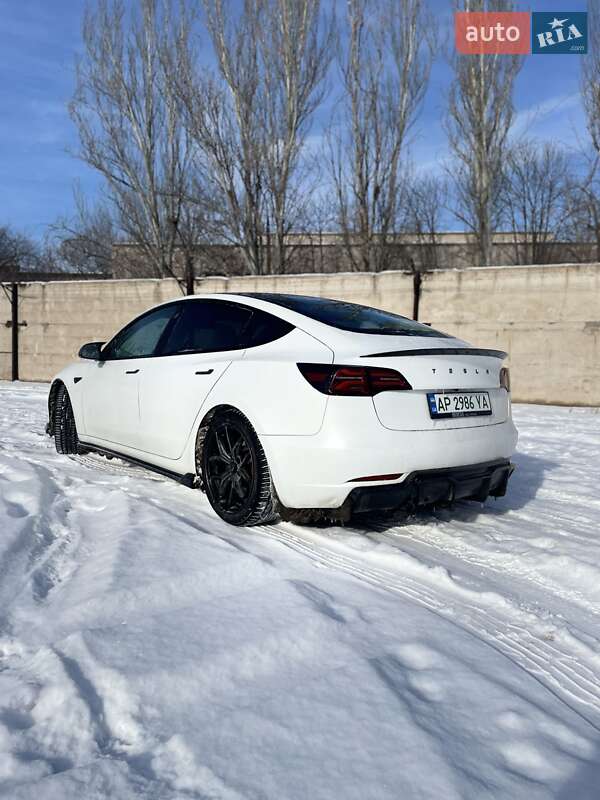 Седан Tesla Model 3 2022 в Запоріжжі фото 4 Седан Tesla Model 3 2022 в Запоріжжі