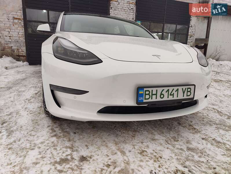 Седан Tesla Model 3 2021 в Киеве фото 13 Седан Tesla Model 3 2021 в Киеве
