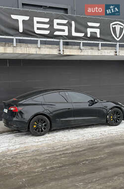 Седан Tesla Model 3 2022 в Киеве