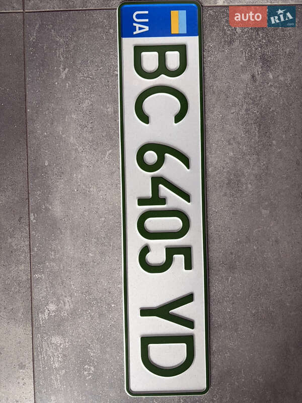 Седан Tesla Model 3 2021 в Львове фото 15 Седан Tesla Model 3 2021 в Львове