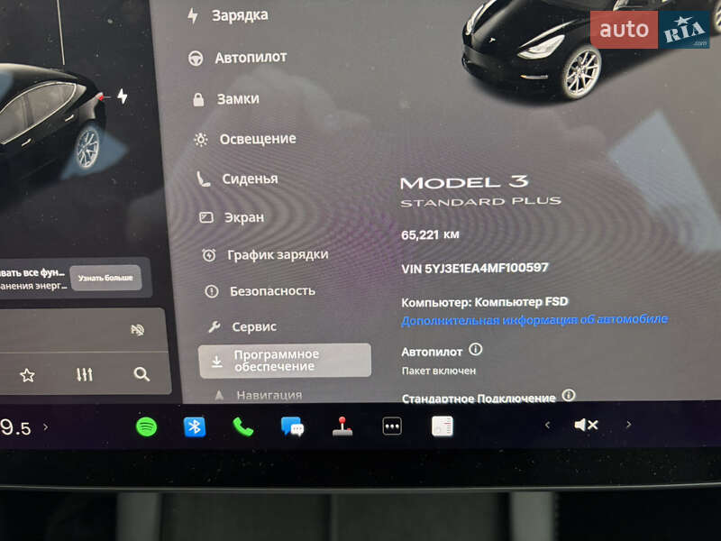Седан Tesla Model 3 2021 в Львові