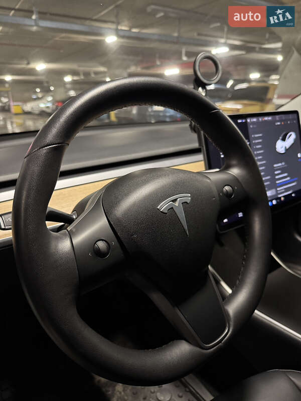 Седан Tesla Model 3 2020 в Дніпрі фото 7 Седан Tesla Model 3 2020 в Дніпрі