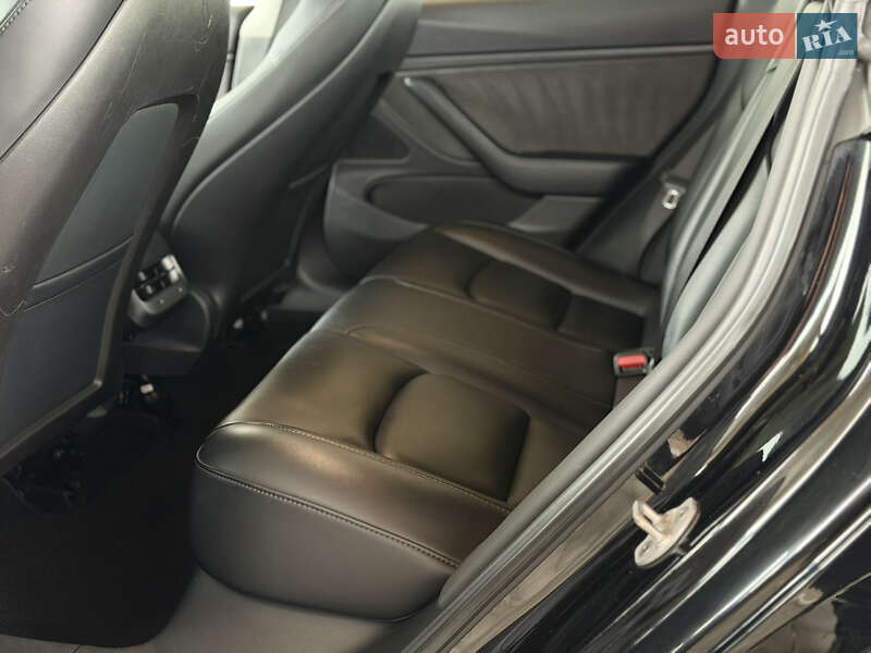 Седан Tesla Model 3 2019 в Львове фото 11 Седан Tesla Model 3 2019 в Львове