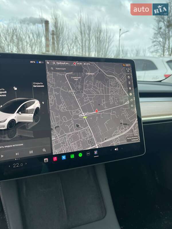 Седан Tesla Model 3 2023 в Львові