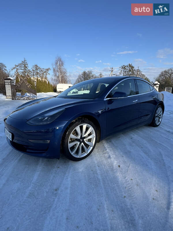 Tesla Model 3 2018 Tesla Model 3 2018