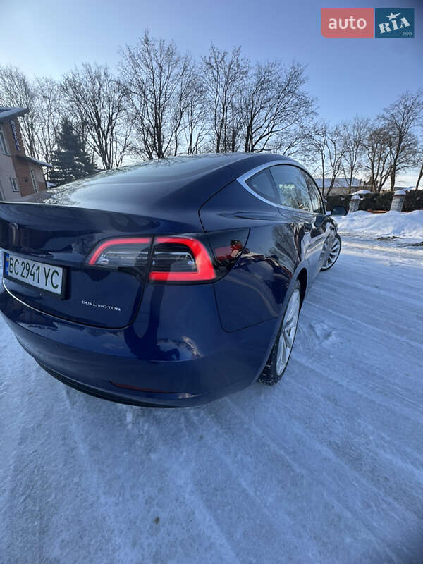 Седан Tesla Model 3 2018 в Львові фото 19 Седан Tesla Model 3 2018 в Львові