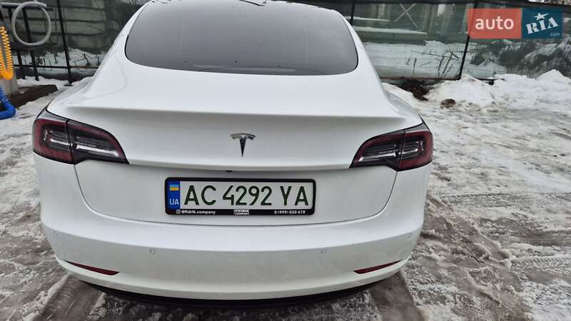 Седан Tesla Model 3 2022 в Луцьку фото 8 Седан Tesla Model 3 2022 в Луцьку