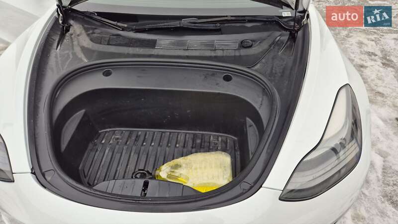 Седан Tesla Model 3 2022 в Луцьку фото 21 Седан Tesla Model 3 2022 в Луцьку