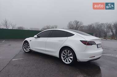 Седан Tesla Model 3 2020 в Александрие