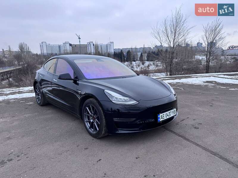Tesla Model 3 2019 Tesla Model 3 2019