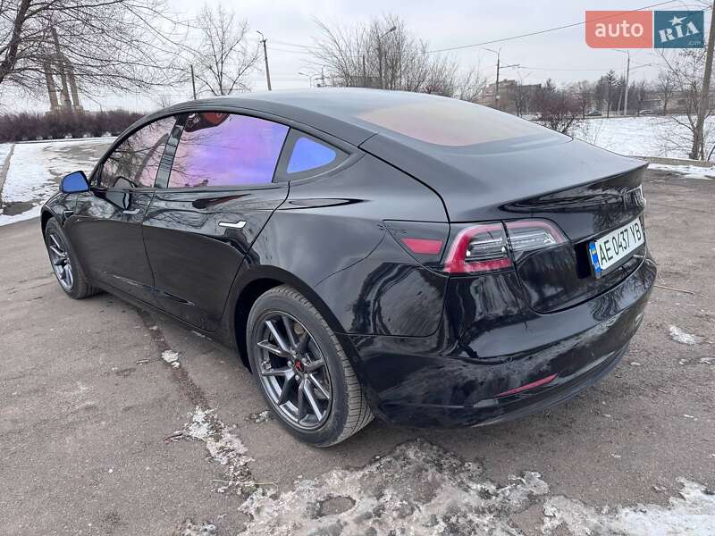 Седан Tesla Model 3 2019 в Кривом Роге