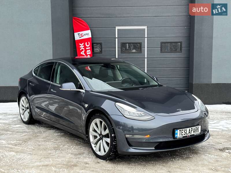 Седан Tesla Model 3 2018 в Києві фото 12 Седан Tesla Model 3 2018 в Києві