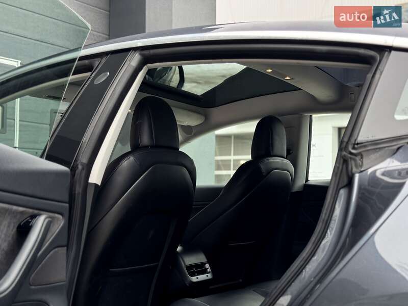 Седан Tesla Model 3 2018 в Києві фото 16 Седан Tesla Model 3 2018 в Києві