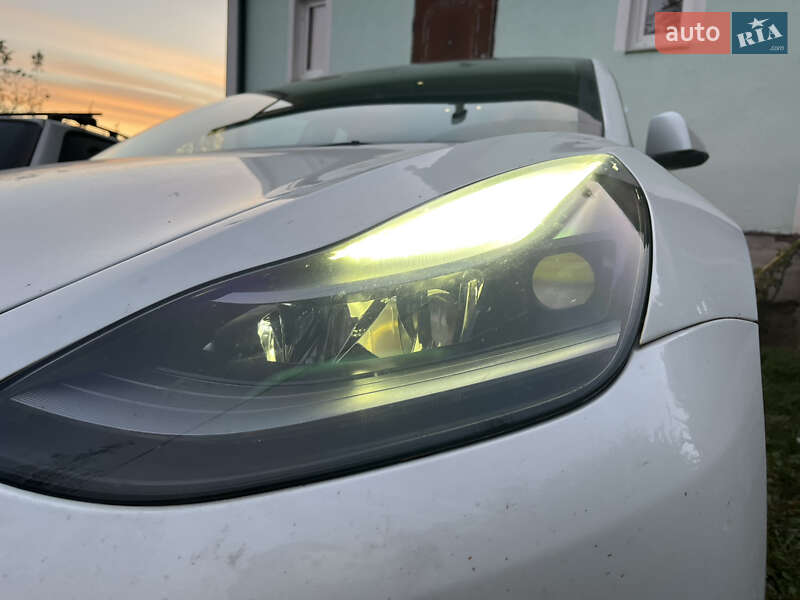 Tesla Model 3 2021 Tesla Model 3 2021