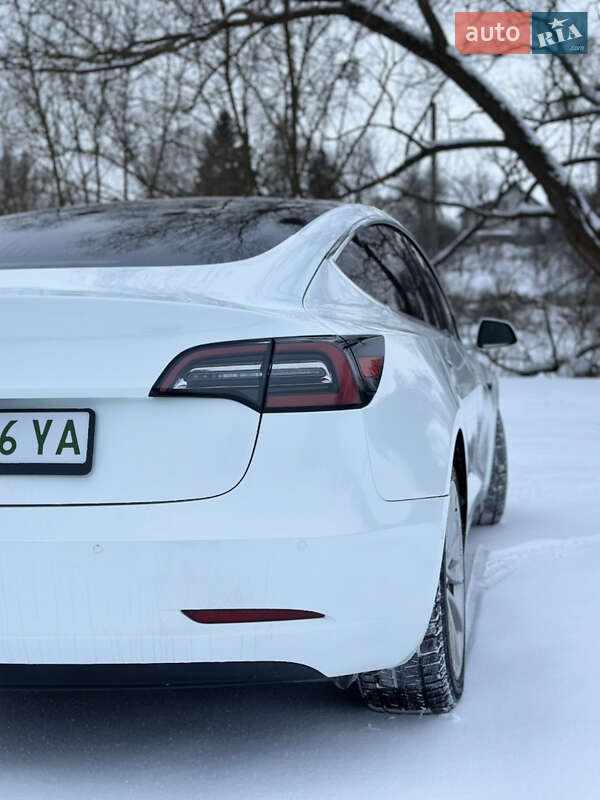 Седан Tesla Model 3 2019 в Звягелі фото 10 Седан Tesla Model 3 2019 в Звягелі