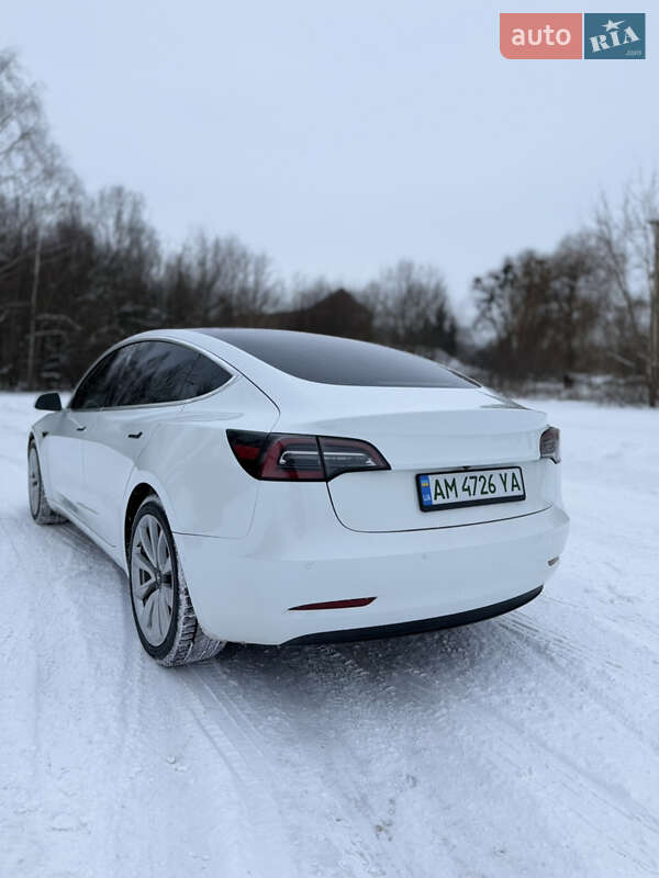 Седан Tesla Model 3 2019 в Звягелі фото 15 Седан Tesla Model 3 2019 в Звягелі