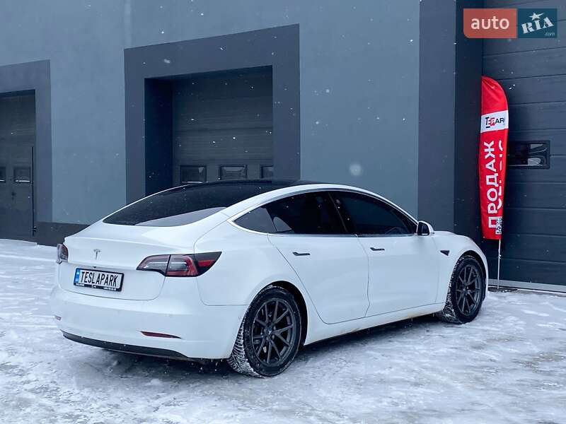 Седан Tesla Model 3 2019 в Києві фото 10 Седан Tesla Model 3 2019 в Києві