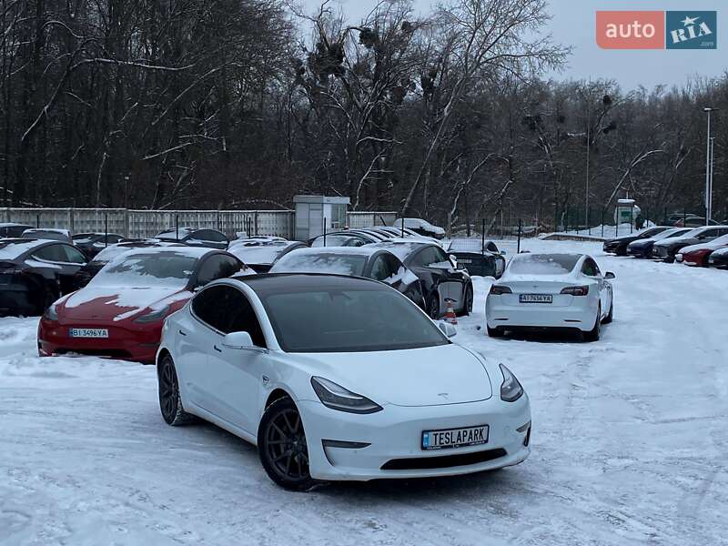 Седан Tesla Model 3 2019 в Києві фото 2 Седан Tesla Model 3 2019 в Києві