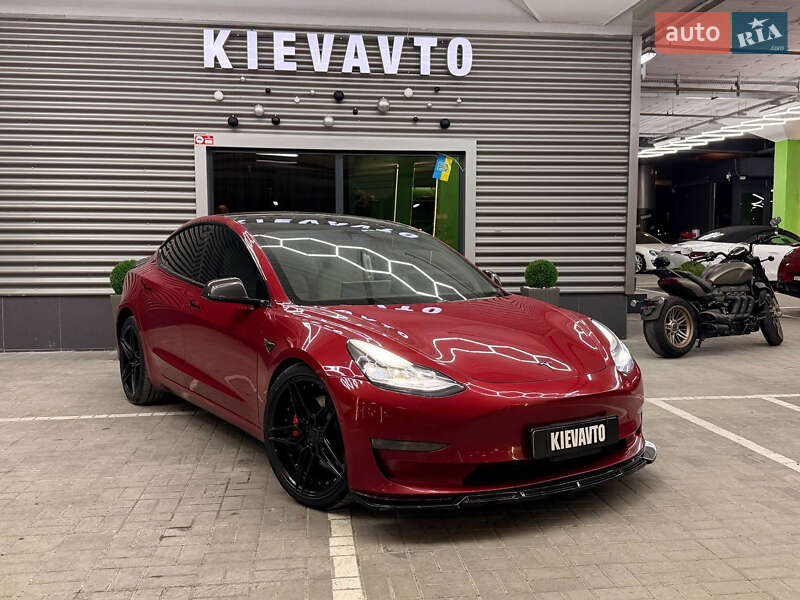 Седан Tesla Model 3 2019 в Києві фото Седан Tesla Model 3 2019 в Києві