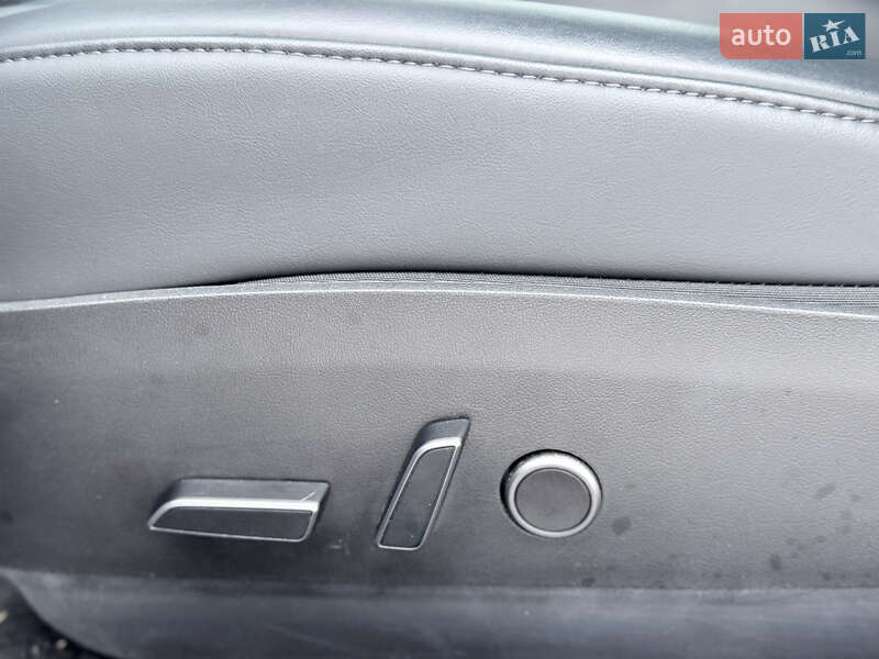 Седан Tesla Model 3 2023 в Стрые фото 26 Седан Tesla Model 3 2023 в Стрые