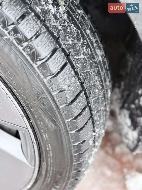 Седан Tesla Model 3 2023 в Стрые фото 39 Седан Tesla Model 3 2023 в Стрые