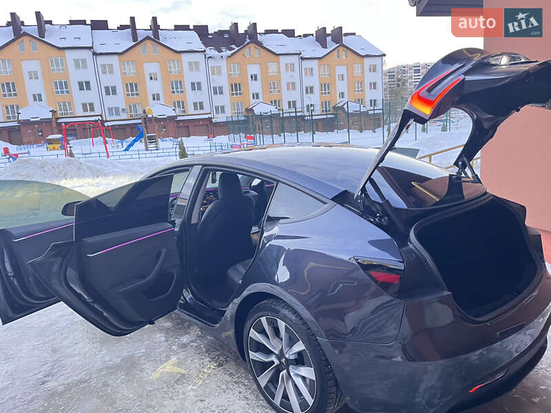 Седан Tesla Model 3 2024 в Львові фото 16 Седан Tesla Model 3 2024 в Львові