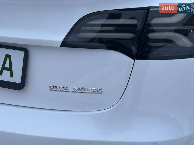 Седан Tesla Model 3 2021 в Чернигове фото 9 Седан Tesla Model 3 2021 в Чернигове