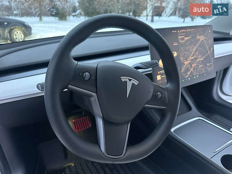 Седан Tesla Model 3 2021 в Чернигове фото 27 Седан Tesla Model 3 2021 в Чернигове