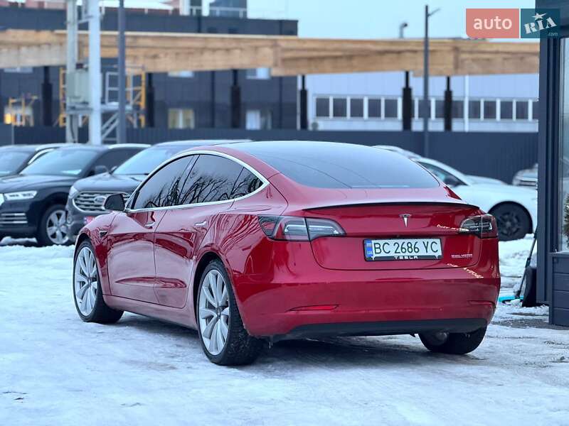 Седан Tesla Model 3 2020 в Львові фото 3 Седан Tesla Model 3 2020 в Львові