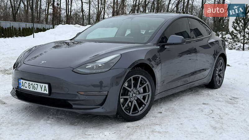 Седан Tesla Model 3 2021 в Луцке фото 5 Седан Tesla Model 3 2021 в Луцке