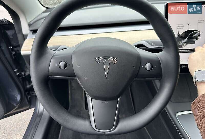 Седан Tesla Model 3 2021 в Львове фото 22 Седан Tesla Model 3 2021 в Львове