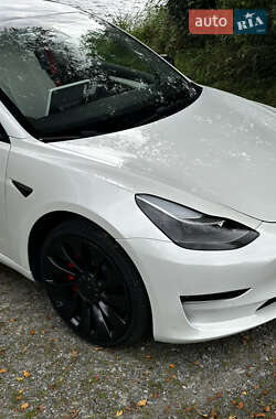 Седан Tesla Model 3 2022 в Харькове