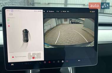 Седан Tesla Model 3 2020 в Харькове
