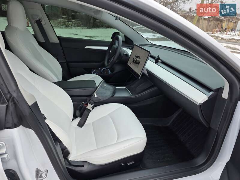 Седан Tesla Model 3 2022 в Одессе фото 23 Седан Tesla Model 3 2022 в Одессе