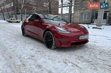 Седан Tesla Model 3 2020 в Виннице