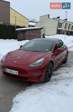 Седан Tesla Model 3 2022 в Тернополі