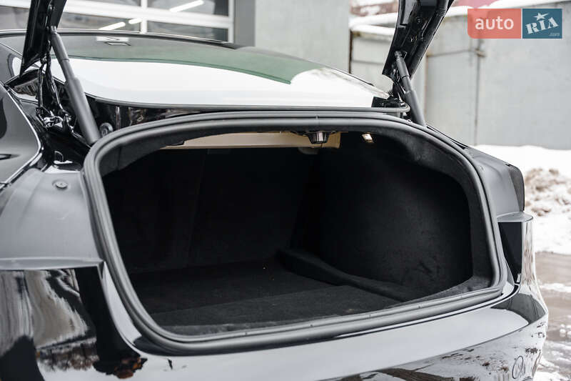 Седан Tesla Model 3 2025 в Києві фото 22 Седан Tesla Model 3 2025 в Києві