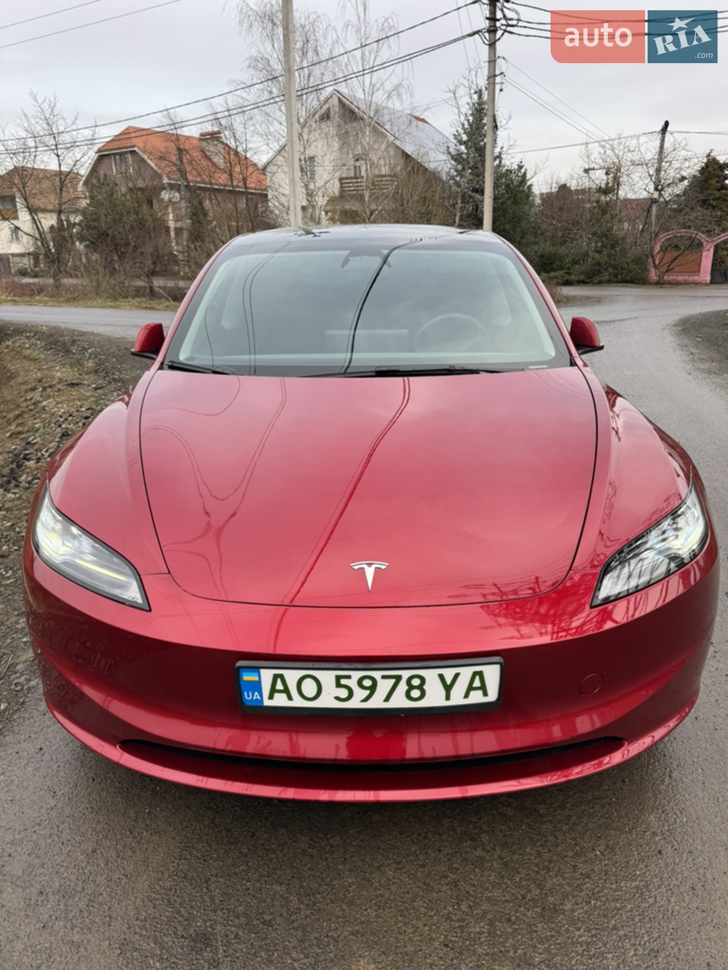 2024 Tesla Model 3 - фото 1