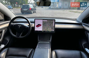 Седан Tesla Model 3 2021 в Запорожье