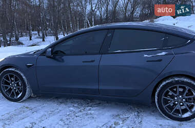Седан Tesla Model 3 2020 в Борисполе